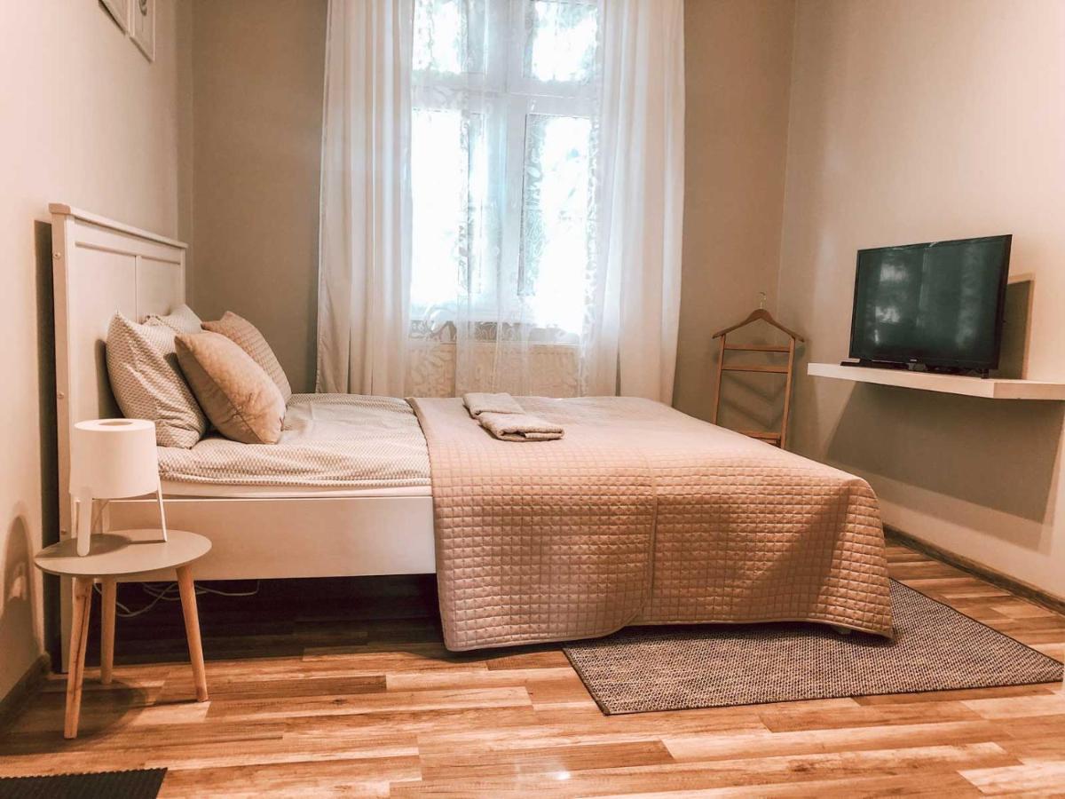 Bankowa 8 Guest Rooms Zielona Góra Kültér fotó